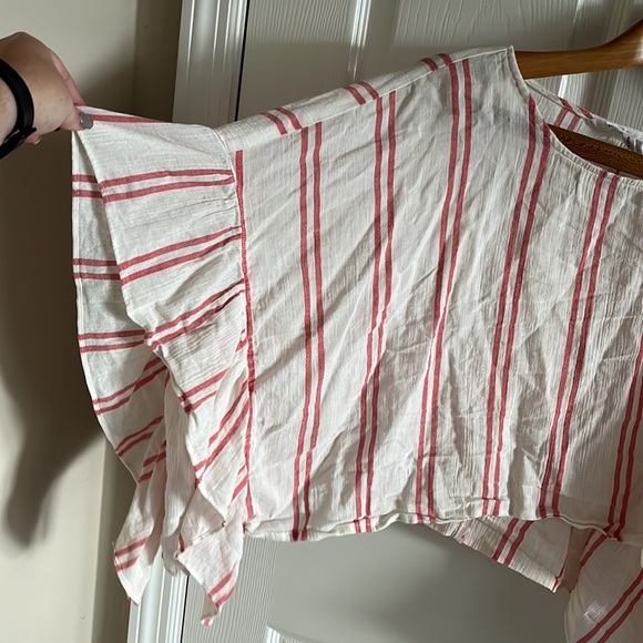 BCBGeneration l Rectangle Ruffle Sleeve Top Pink & White Striped Size Large - Picture 4 of 7